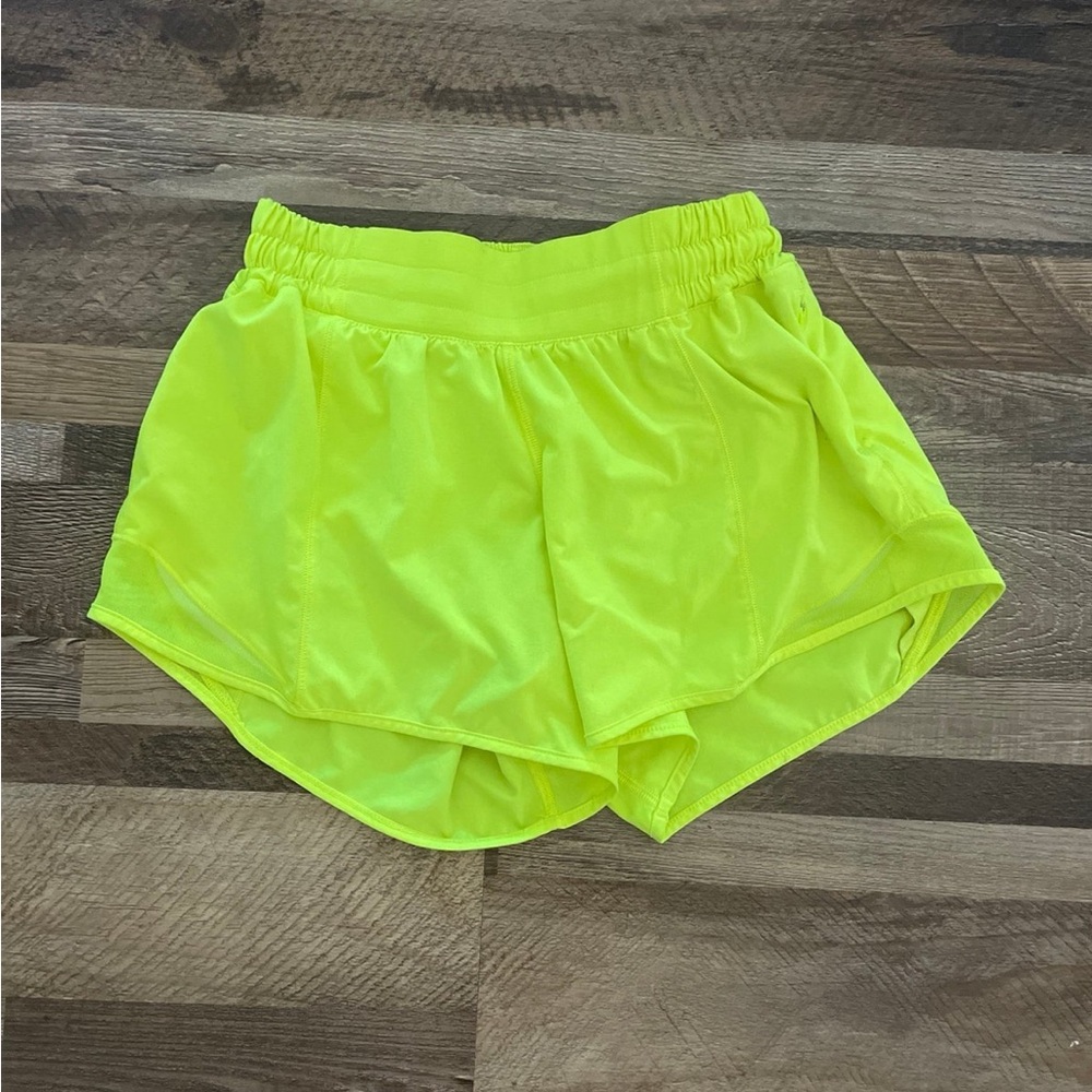 Lululemon hotty hots